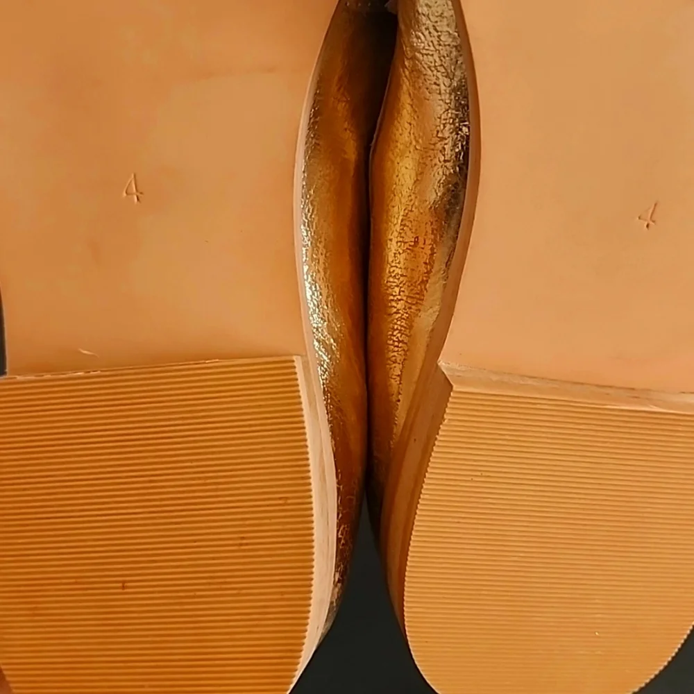 Jack Rogers Classic Preppy Penny Loafers – Size 4M | NWD | Metallic Gold - Picture 5 of 13